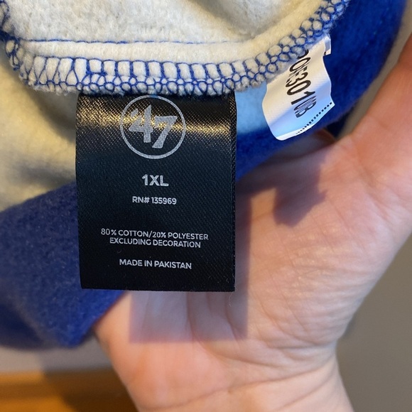 🆕 Canucks Mens Pullover Hoody Licensed - Picture 10 of 10